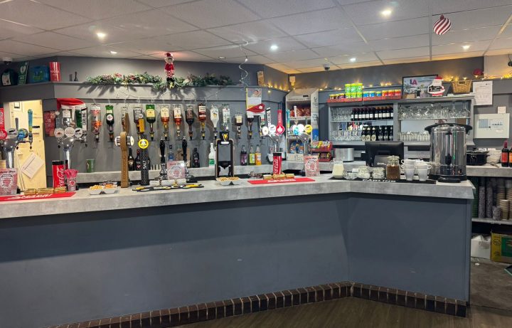 CHRISTMAS DAY: Sporting Opening Its Doors